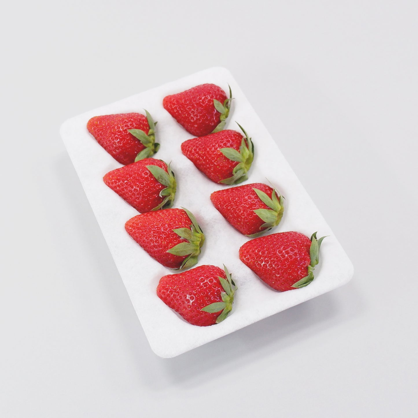 いちご用パック　いちごハンモックトレー　使用例